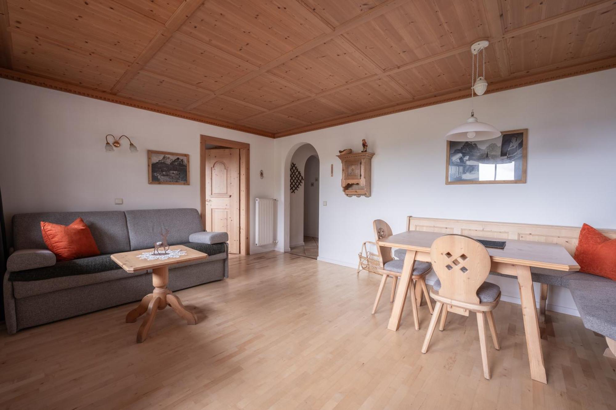 Residence Burghof Siusi Eksteriør billede